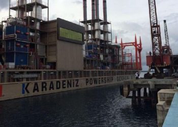 Resmikan Kapal Listrik Apung