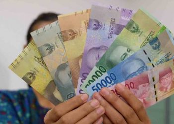 Warga Penasaran, Uang Baru Mirip Uang Monopoli 