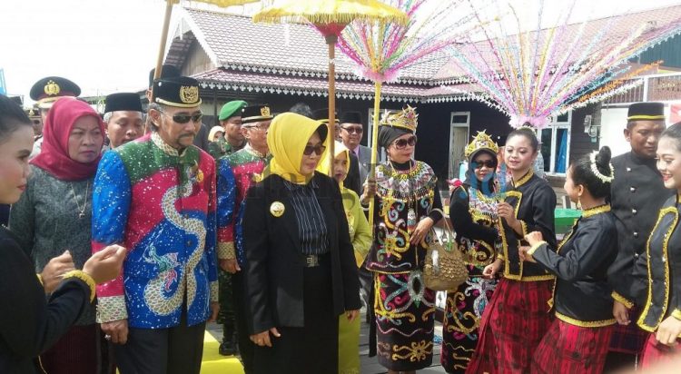 Wali Kota Bontang Neni Moerniaeni berkomitmen untuk mengembangkan wisata di Bontang.