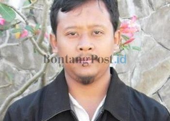 Agenda Umat Selanjutnya: Menerapkan Seluruh Isi Al Quran