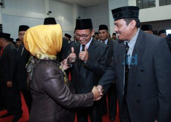 Mutasi Pejabat Dalam Lensa