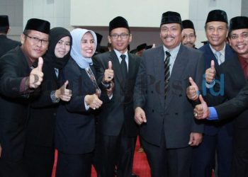 Mutasi Pejabat Dalam Lensa