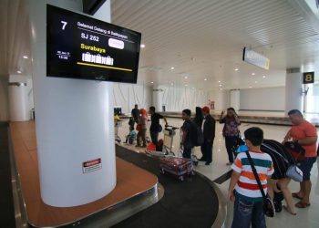 Penumpang Angkutan Udara Merosot 5,64 Persen