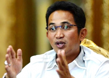 Rahmad Siap Kuningkan Keluarga