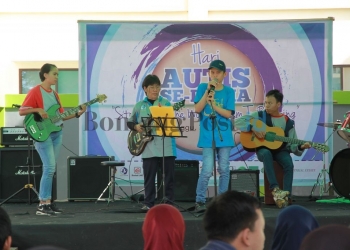 Anak Berkebutuhan Khusus Unjuk Kebolehan, Peringatan Hari Autis Sedunia di Kota Taman