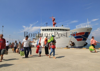 Tiga Kapal Ramaikan Arus Mudik Bontang, Libatkan 34 Personel Gabungan di Pelabuhan