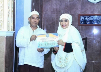 Wali Kota Safari Ramadan ke Mesjid Al-Muttaqin, Sumbang Rp 75 Juta, Siap Berikan PDAM Gratis