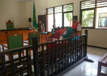 Adik Kakak Jalani Sidang Kasus Narkotika, Terdakwa Minta Maaf kepada Orang Tua