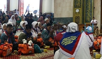 Tujuh Orang Calhaj Kutim Gagal Berangkat 