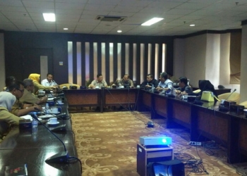 ‘Dicueki’, Pansus Layangkan Peringatan 