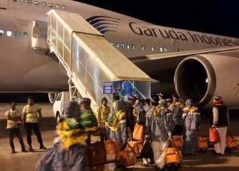 Calhaj Bontang Berangkat ke Madinah