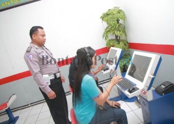 Blanko SIM Kosong Dua Pekan 