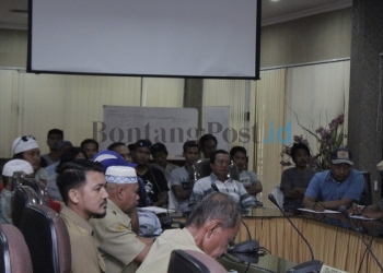 Gara-gara ada Aksi Lain, Sopir Truk Tunda Demo