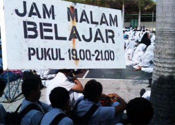Usulan Penerapan Jam Malam Kembali Mencuat