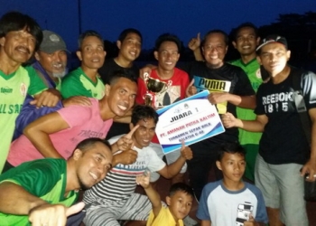Menangi Drama Adu Penalti, PKT All Star Juara Old Star Cup 