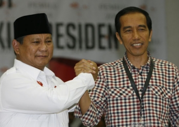 Jokowi Unggul, Prabowo Menempel