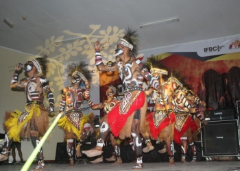 KPC Fasilitasi Misi Kemanusiaan