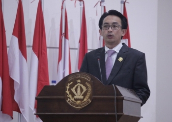 Sesalkan Lambatnya Perbaikan Lampu Lalin