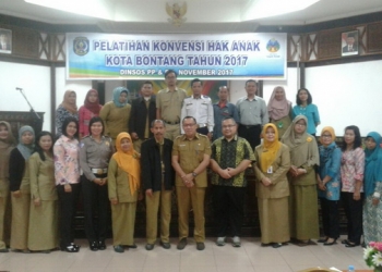 Konsisten dalam Pemenuhan Hak Anak