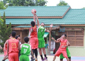 Pertarungan antar ‘Sang Tertua’ 