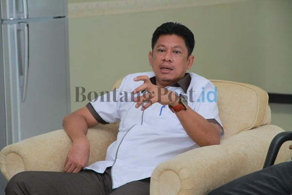 Wakil Wali Kota Bontang Basri Rase ( Foto : Net )