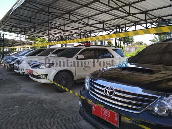Mobil Dinas Jadi Rebutan 