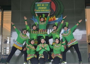 Serunya Lomba Senam Kreasi Tobelo ala Persit KCK