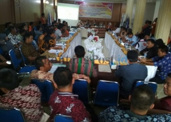 Pleno Rekapitulasi DPS, Panwas-PPK Adu Urat