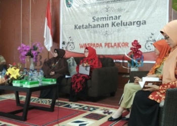 Jalin Komunikasi Keluarga, Cegah Gangguan Pelakor