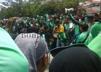 Driver Online Mengadu ke Dewan 