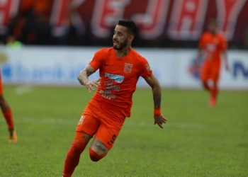 Penalti Di Menit Akhir Selamatkan Borneo Fc