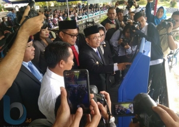 Pantau Kelakuan Anak Lewat Online