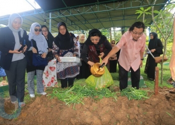 Berpulang ke Pangkuan yang Maha Kuasa