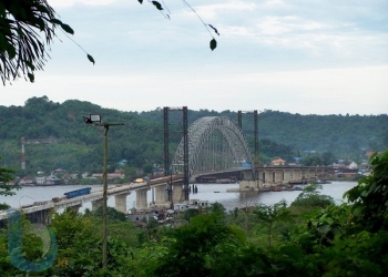 Jembatan Mahulu Gelap Gulita 