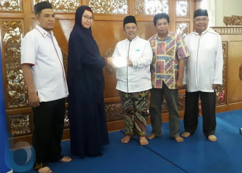 Warga Kaubun Dapat 1500 Lampu LED