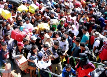 Jelang Mudik, Tiket Kapal Ludes Terjual