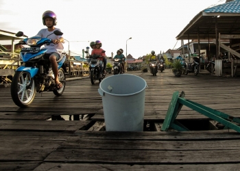 Waspada Jembatan Rusak