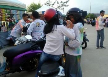 Rayakan Kelulusan Corat-Coret Baju, Pelajar ‘Dihambur’ Polisi