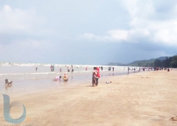 Jepu-jepu Membeludak, Teluk Lombok Sepi