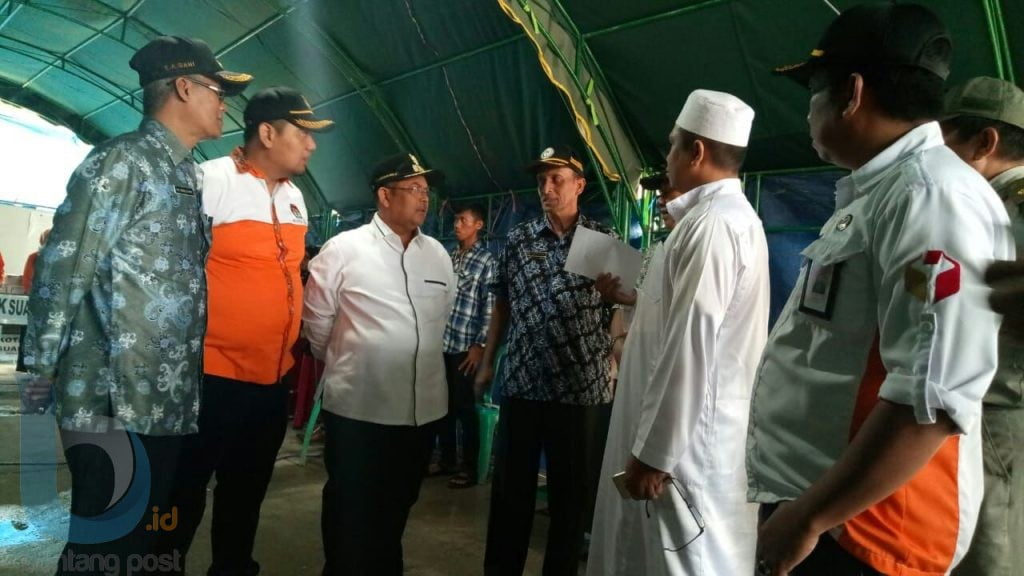 Pastikan Aman, Bupati Tinjau TPS