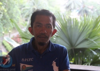 Guru Honorer Minta Keadilan Gubernur 