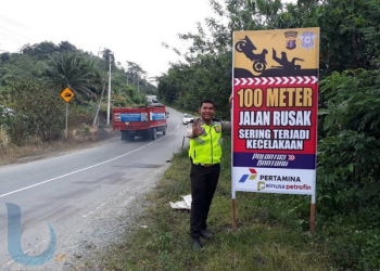 Jalan Rusak, Pasang Rambu Peringatan