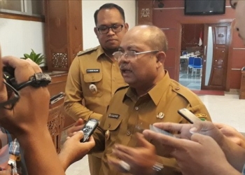 Bupati Minta Warga Tenang dan Waspada
