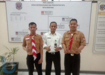 Kisah Dua Pramuka Tunarungu