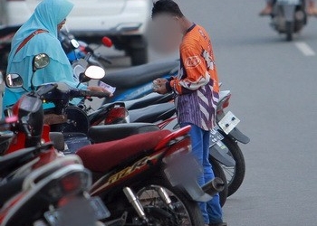 Parkir Liar Masih Menjamur 