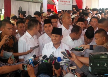 Pemilih Prabowo Membelot ke Jokowi