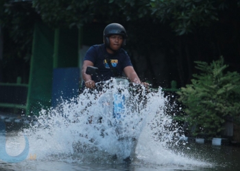 Banjir Rob di Pesisir Kota Taman