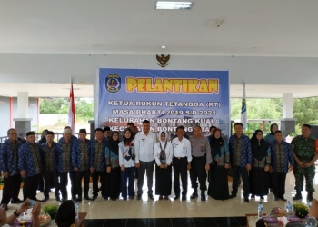 Neni Minta 20 Ketua RT Bontang Kuala Kawal Produta