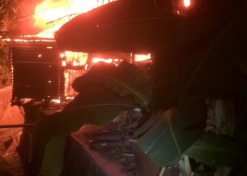 Gubuk Terbakar, Gang Nurul Iman Membara