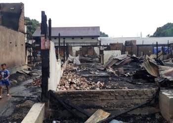 Lokalisasi Enggan Ditinggalkan, Kebakaran Belasan Bangunan Berharap Dapat Bantuan